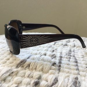 CHANEL sunglasses